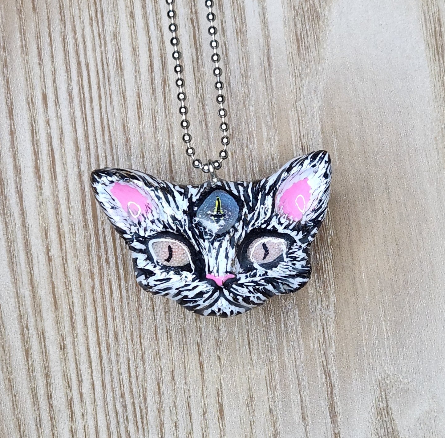 GLOWING Third Eye Kitty Cat Pendant Necklace