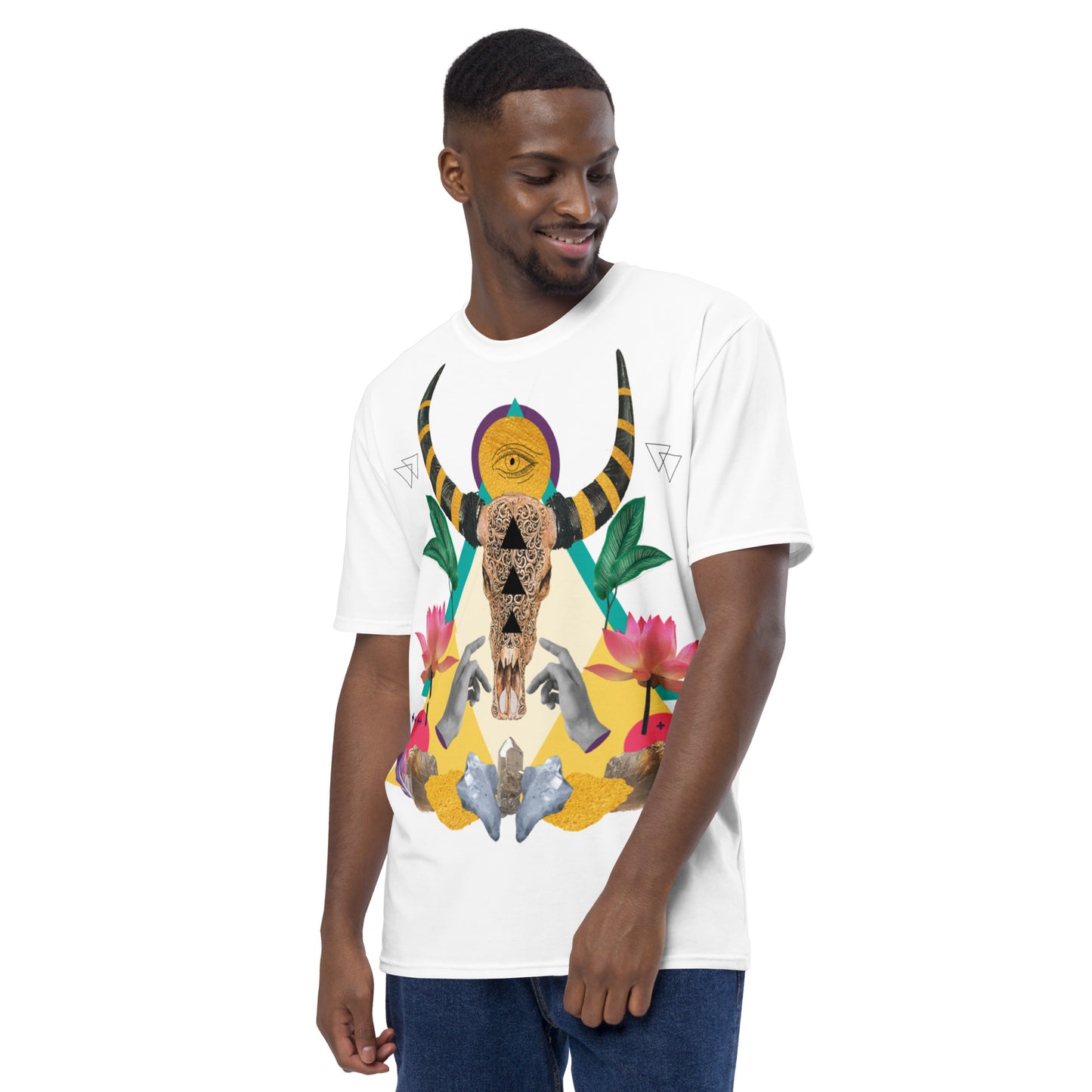 White Bull Skull and Crystals All Over Print Men's t-shirt