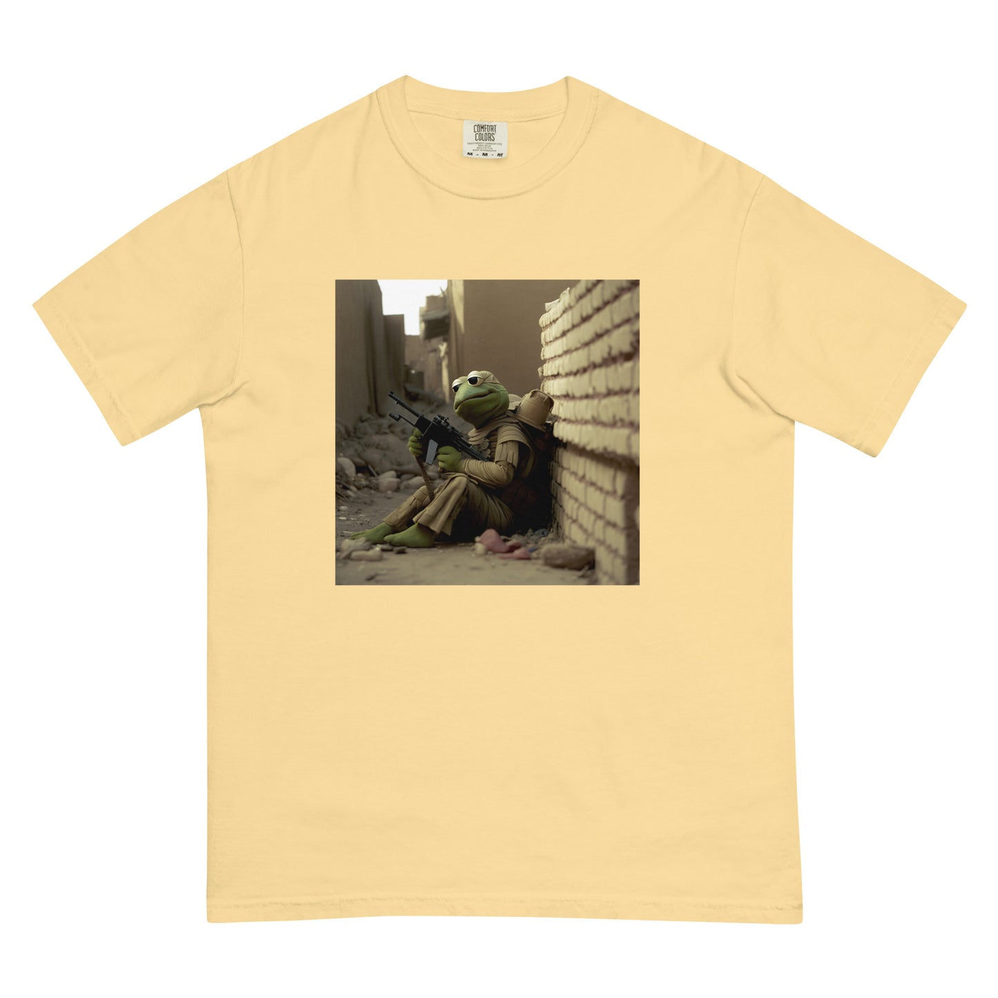 War Torn Kermit the Frog Men’s garment-dyed heavyweight t-shirt